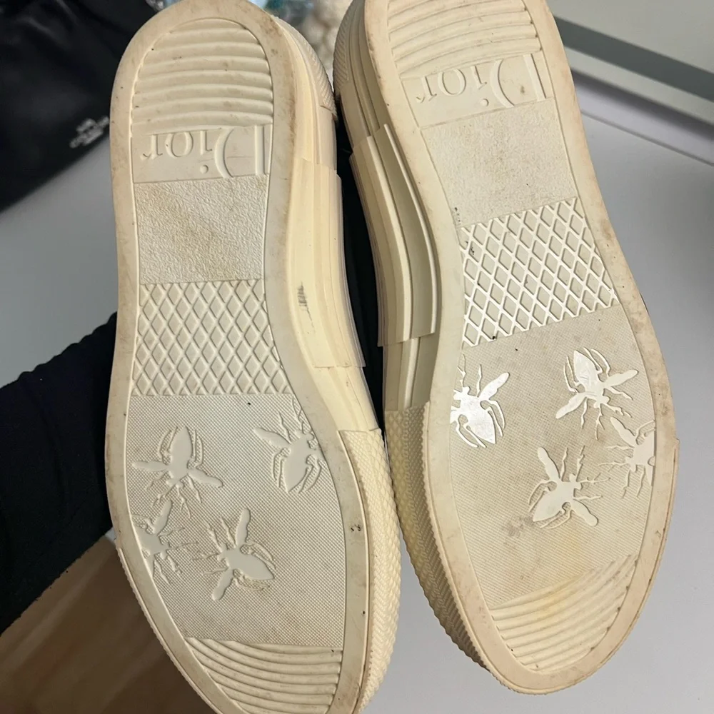 Dior Black and White Women's Sneakers - Picture 6 of 8